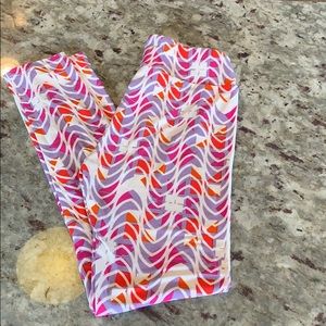 Lularoe OS purple leggings